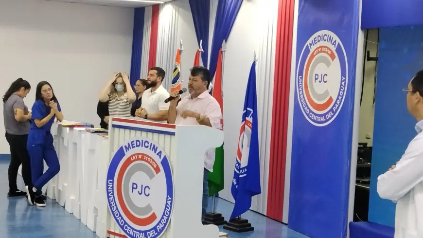 UCP-PJC entrega “Certificado de Mérito Acadêmico”  a alunos destaques do curso de Medicina