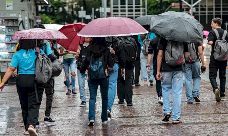 Defesa Civil mantém alerta para chuvas em São Paulo