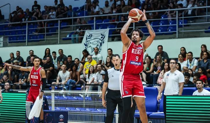 Franca vence o Minas fora de casa e sai na frente nas quartas da Champions League das Américas