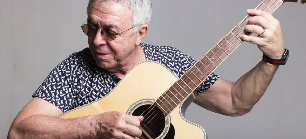 Luiz Carlos Sá reúne novas parcerias em álbum e lança livro sobre sua trajetória